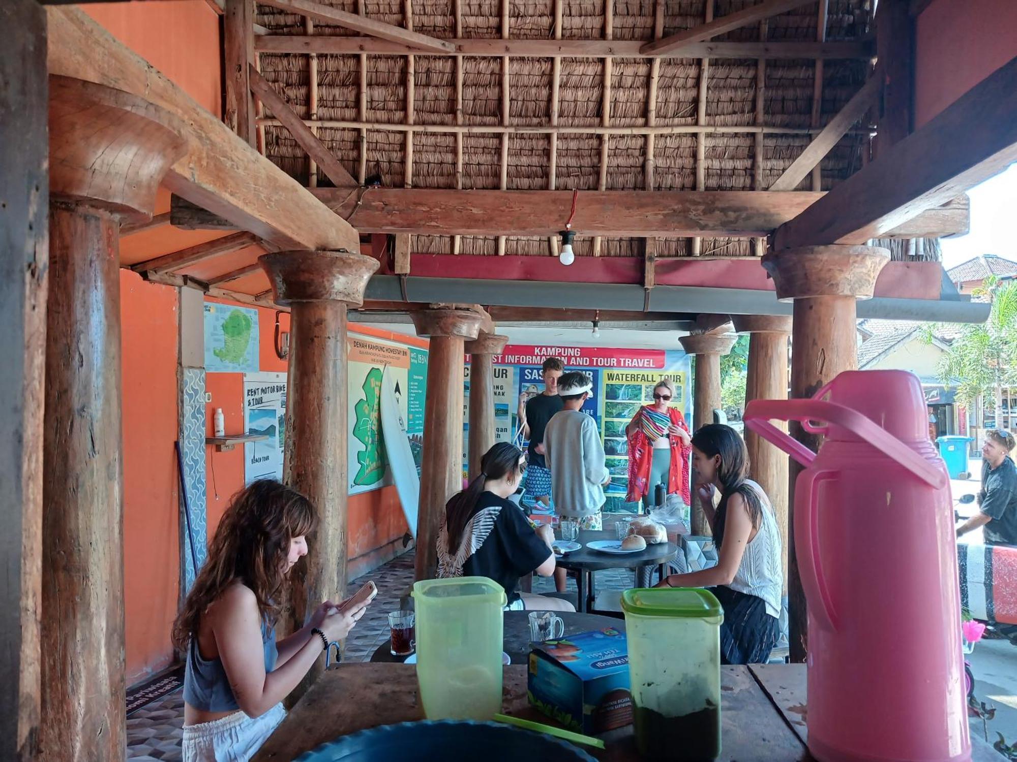 Roby Homestay Kuta  Eksteriør bilde